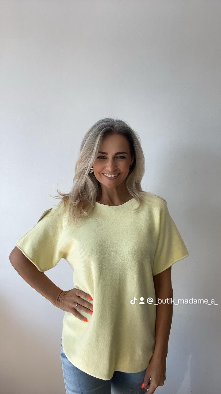 Sweter z krotkim rękawem