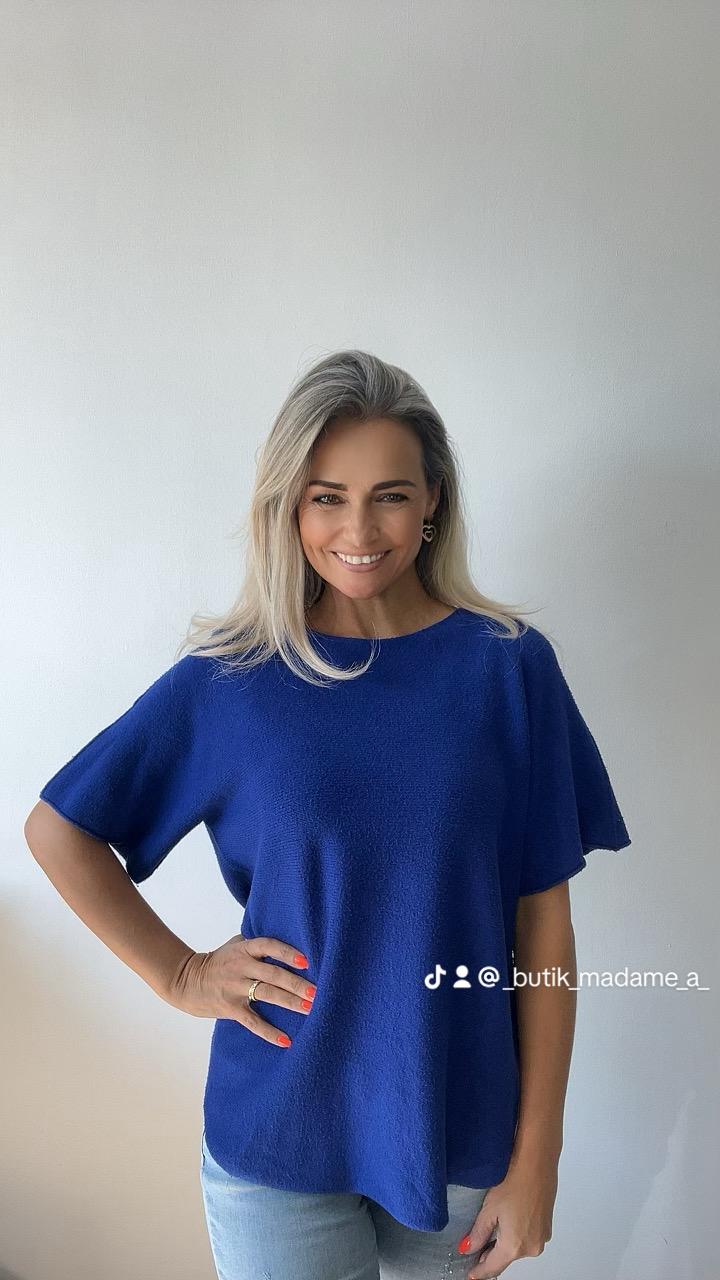 Sweter z krotkim rękawem