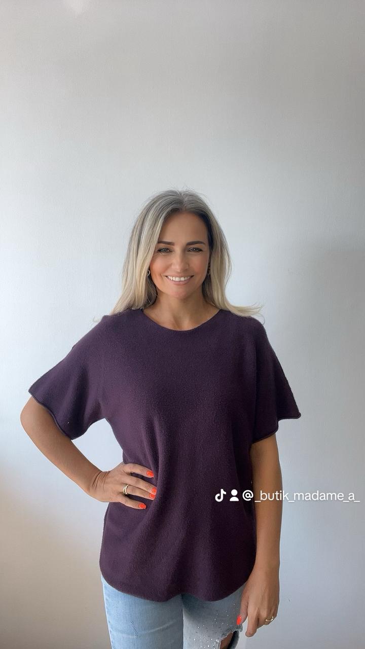 Sweter z krotkim rękawem
