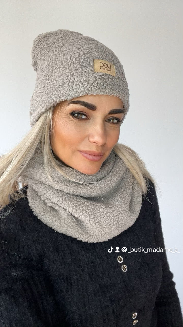 Zimowy komplet damski